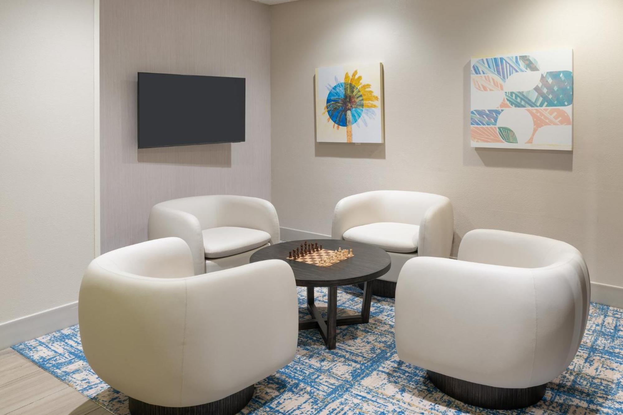 Holiday Inn Express & Suites Orlando International Airport By Ihg Exterior foto